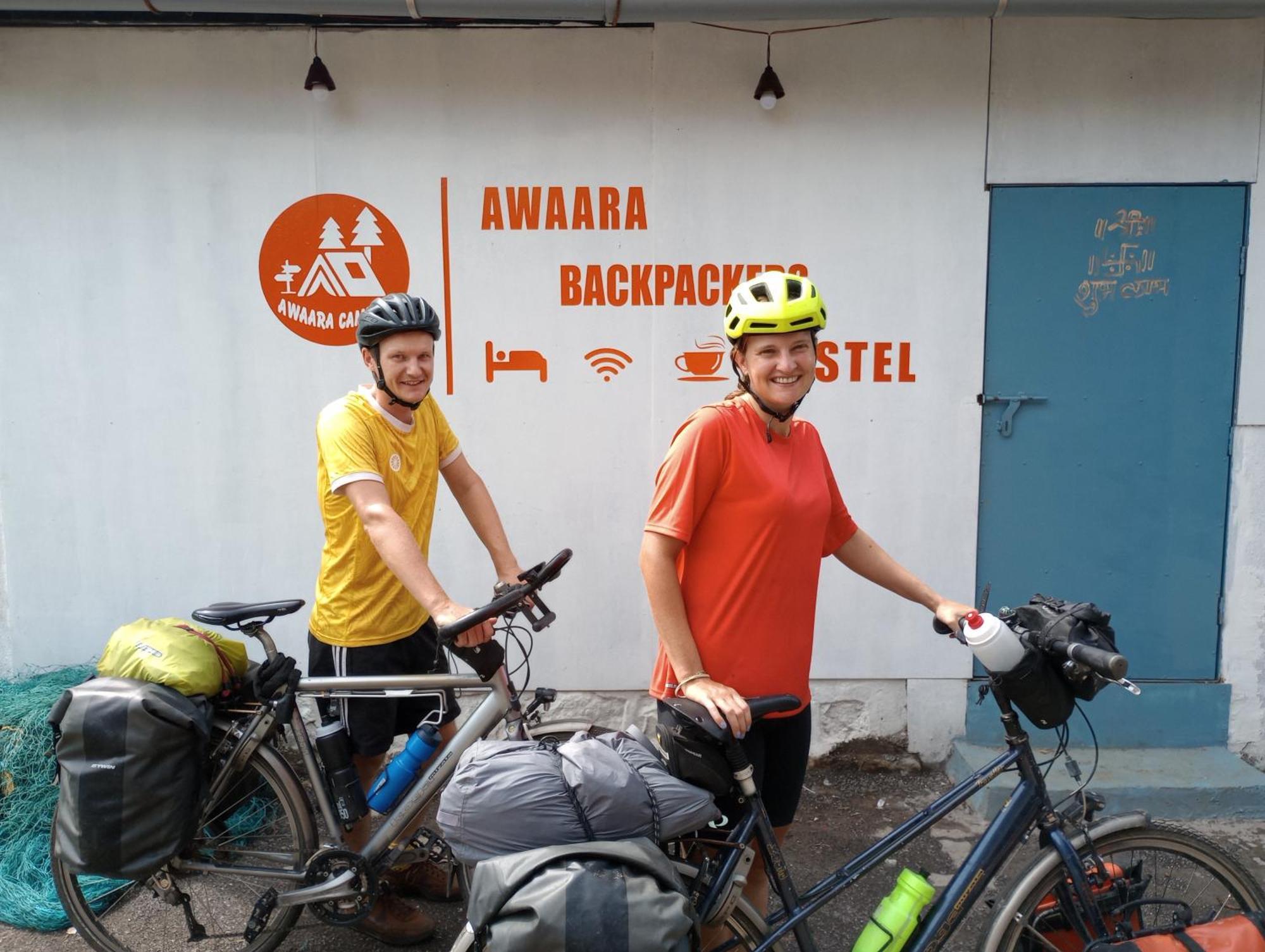 Awaara Backpackers Hostel, Алибаг Экстерьер фото
